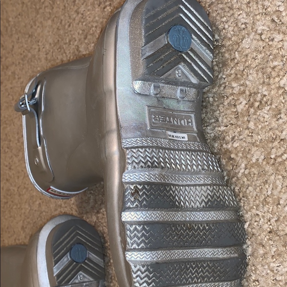 Size 7 Silver Hunter Boots! - Picture 4 of 4